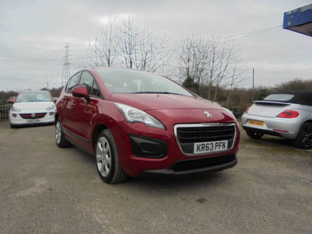 Peugeot 3008 1.6 HDi Access 5dr Hatchback Diesel Red