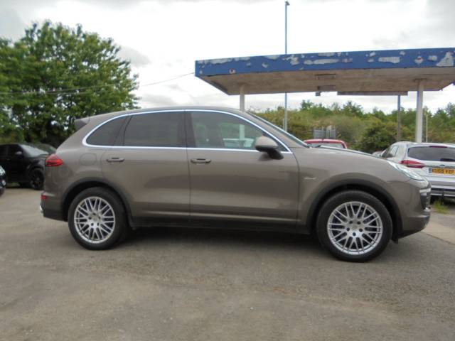 2014 Porsche Cayenne 3.0 Diesel 5dr Tiptronic S
