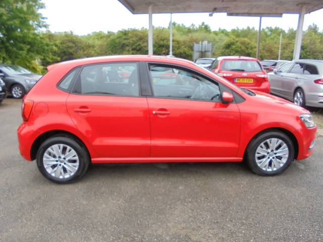 2015 Volkswagen Polo 1.0 75 SE 5dr