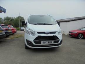 FORD TRANSIT CUSTOM 2017 (17) at Castleford Car Centre Castleford