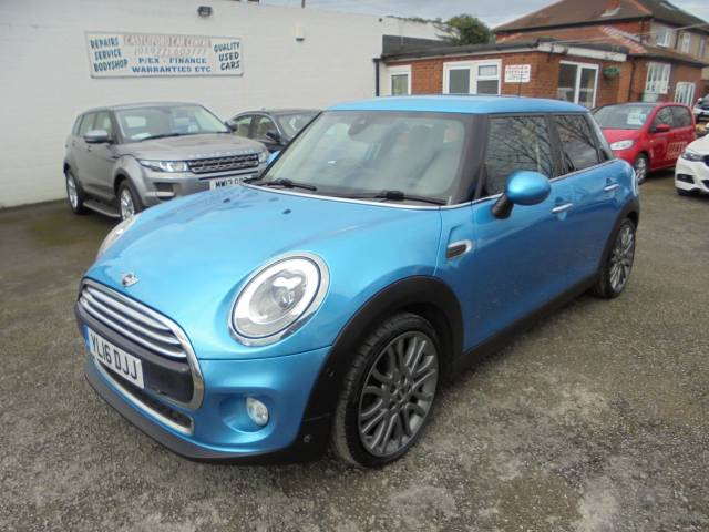 2016 Mini Hatchback 1.5 Cooper D 5dr