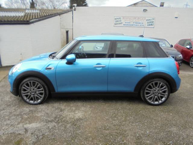 2016 Mini Hatchback 1.5 Cooper D 5dr