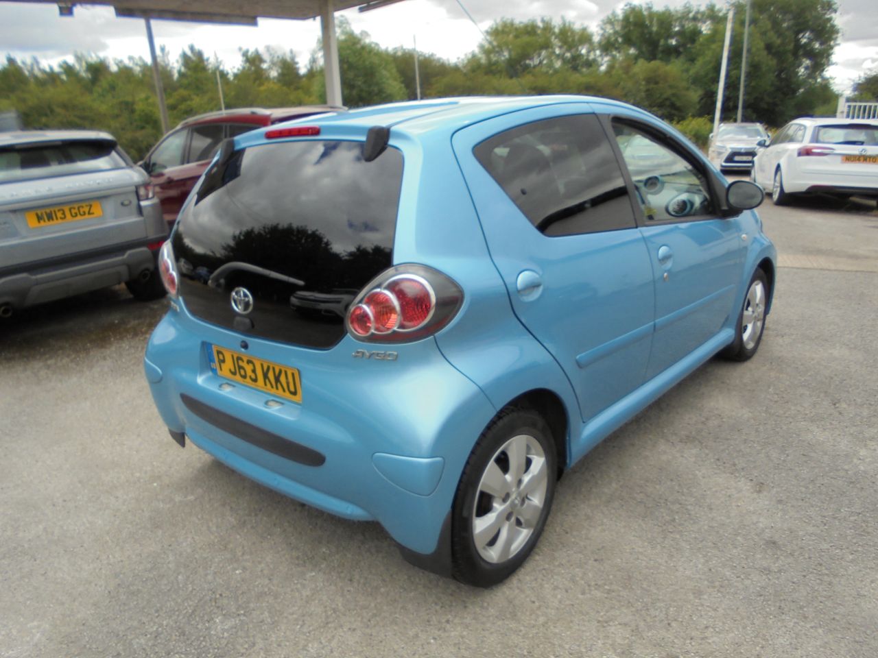 2013 Toyota Aygo thumbnail 6