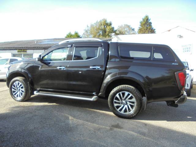 2016 Nissan Navara Double Cab Pick Up Tekna 2.3dCi 190 4WD